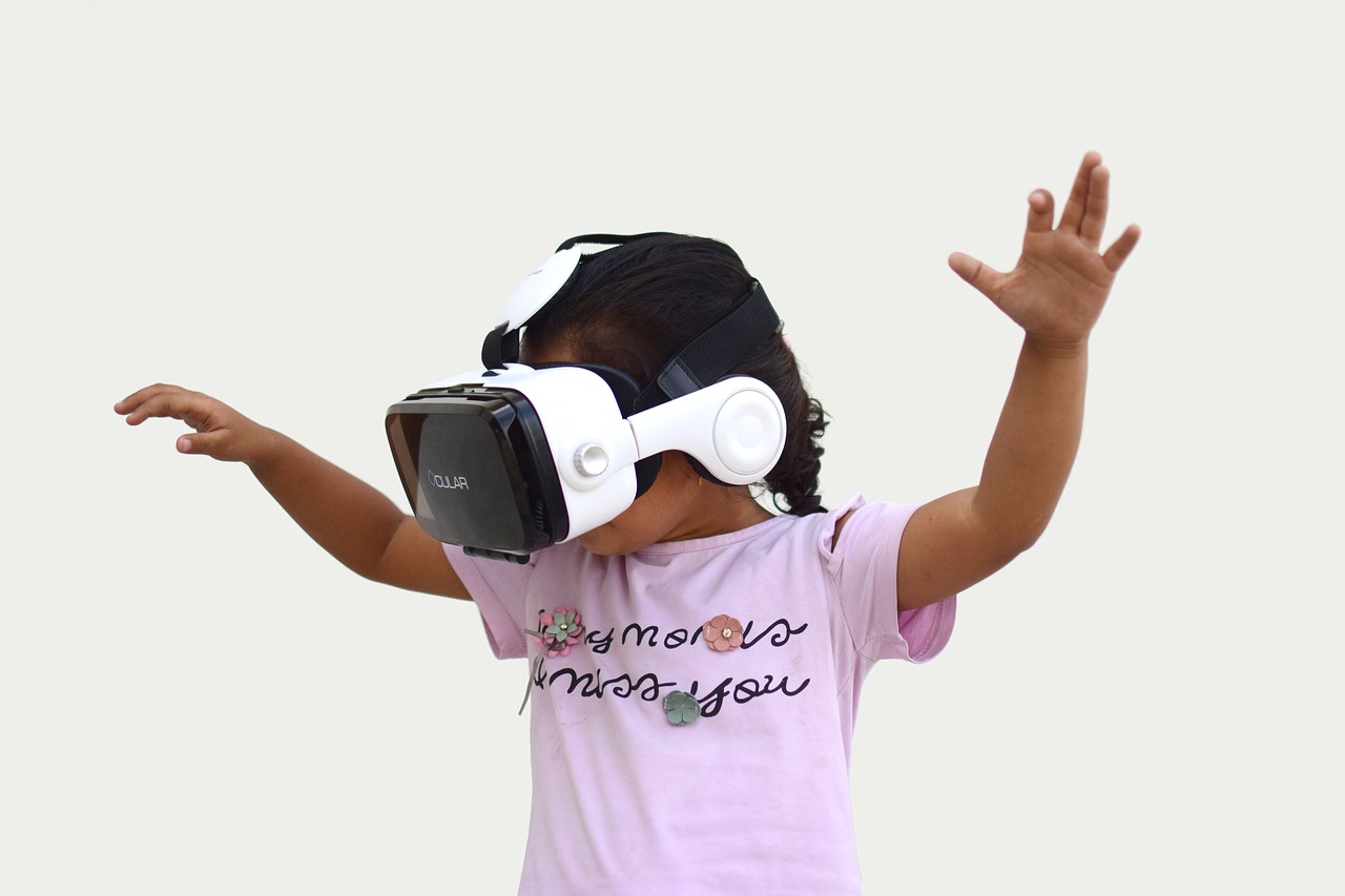 Innovating Ways You Can Use Virtual Reality In Different Industries