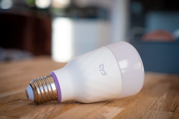 All You Need To Know About Smart Bulbs