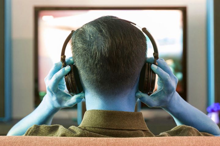 5 Good Reasons To Have Wireless Tv Headphones At Home