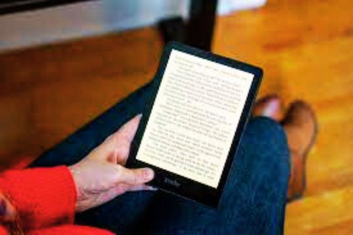 How Does The Kindle Paperwhite Transform The e-book Experience?